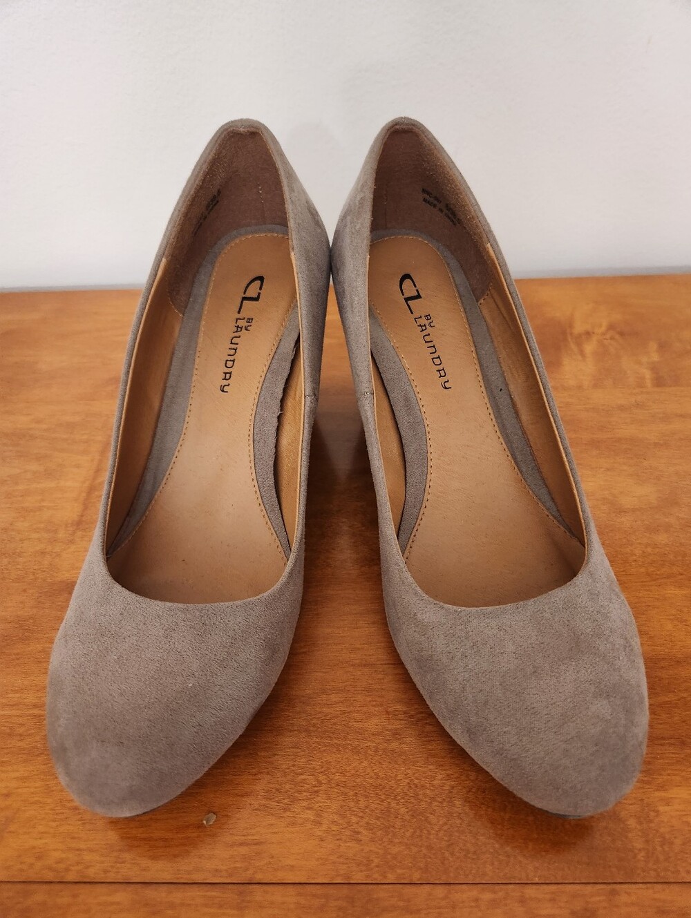 CL By Laundry Taupe Suede Wedge Heel Pumps - Size 8M